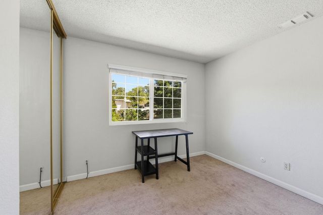 3283 Cambridge Rd, Cameron Park, CA 95682