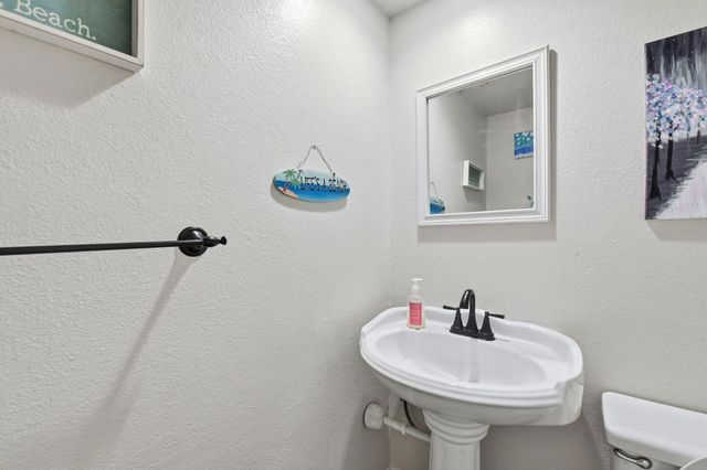 3283 Cambridge Rd, Cameron Park, CA 95682