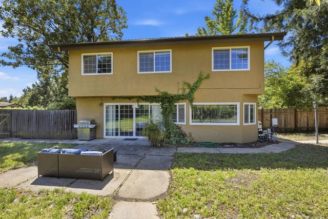 3283 Cambridge Rd, Cameron Park, CA 95682