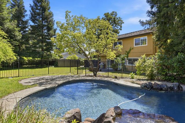 3283 Cambridge Rd, Cameron Park, CA 95682