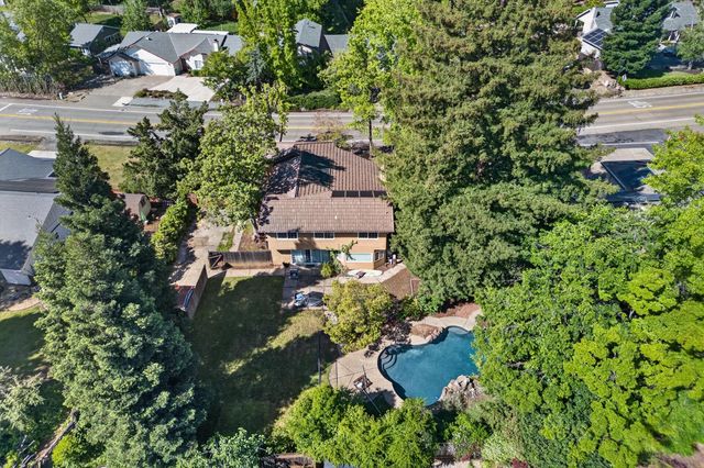 3283 Cambridge Rd, Cameron Park, CA 95682