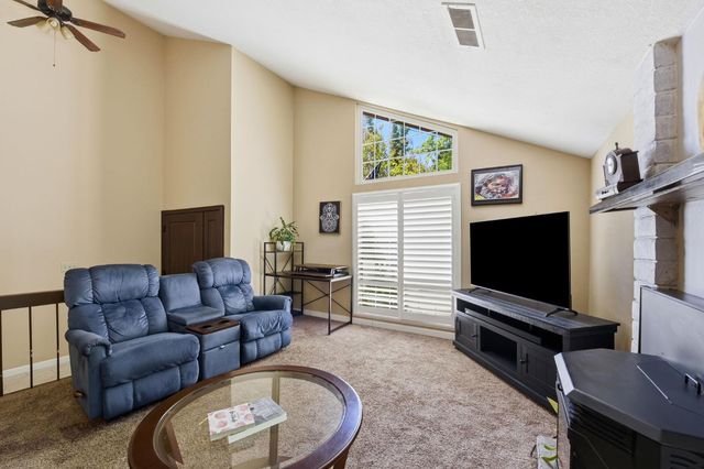 3283 Cambridge Rd, Cameron Park, CA 95682