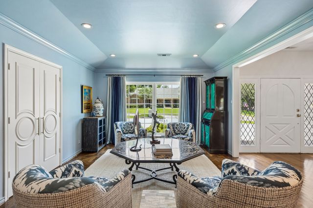 6829 Midcrest Drive, Dallas, TX 75254