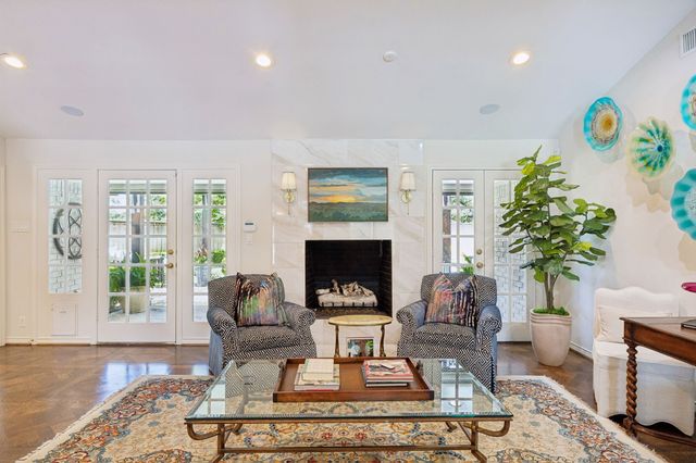 6829 Midcrest Drive, Dallas, TX 75254