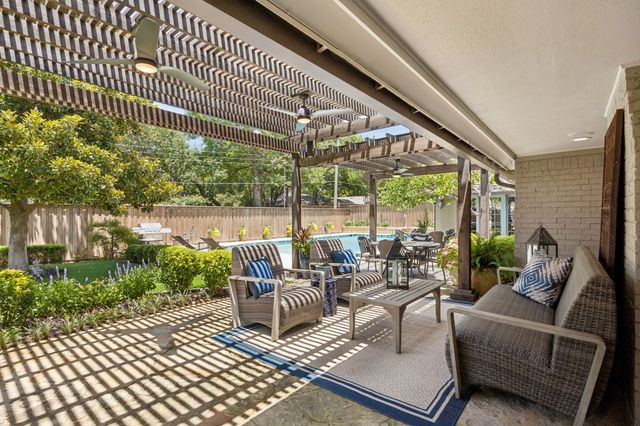 6829 Midcrest Drive, Dallas, TX 75254