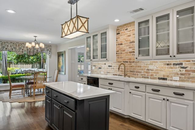 6829 Midcrest Drive, Dallas, TX 75254