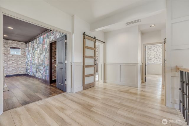 19631 38th Drive SE, Bothell, WA 98012