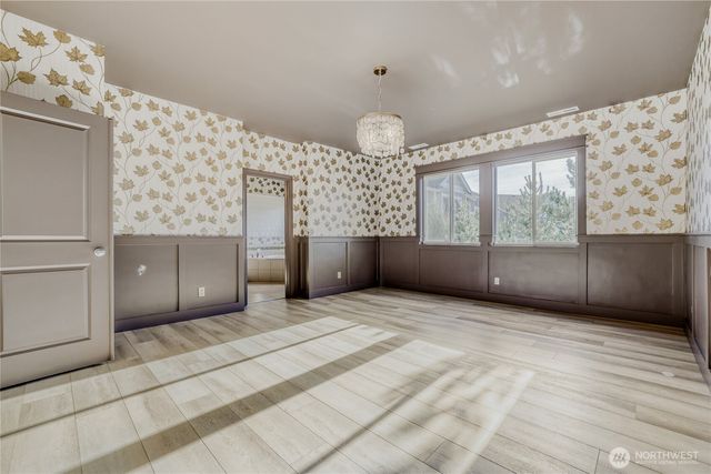 19631 38th Drive SE, Bothell, WA 98012