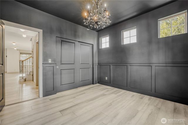 19631 38th Drive SE, Bothell, WA 98012