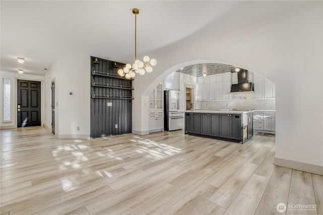 19631 38th Drive SE, Bothell, WA 98012