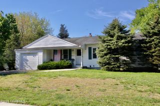 32 Toomin Drive, Neptune Township, NJ 07753
