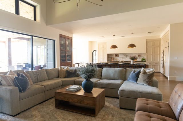 16006 Torrey Springs Boulevard, Woodway, TX 76712