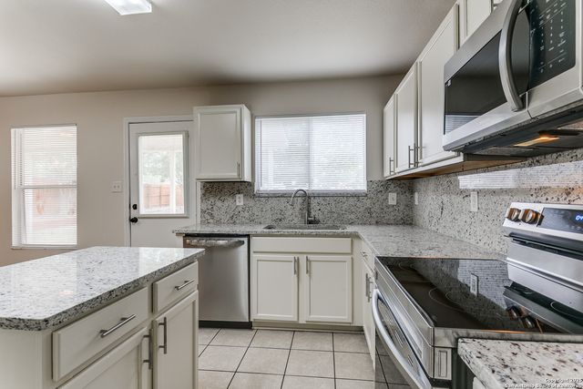 13203 Hopkins Glade, San Antonio, TX 78249