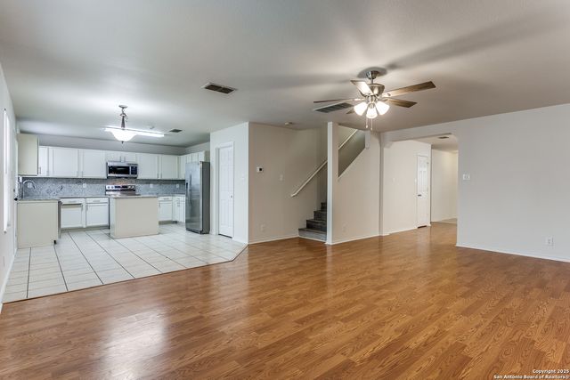 13203 Hopkins Glade, San Antonio, TX 78249