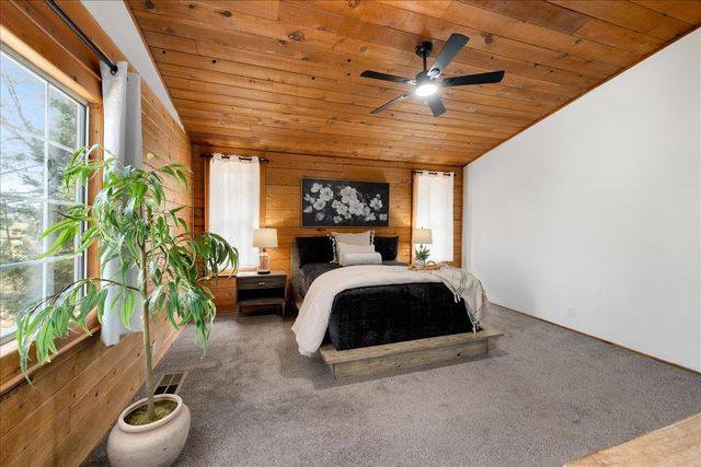 5800 Mckinley Dr, Garden Valley, CA 95633