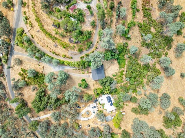5800 Mckinley Dr, Garden Valley, CA 95633