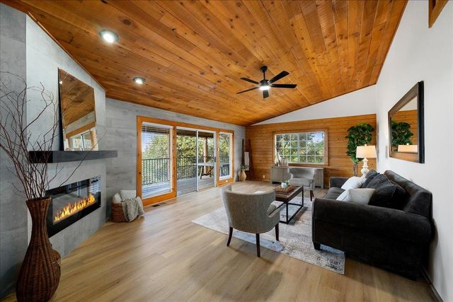 5800 Mckinley Dr, Garden Valley, CA 95633