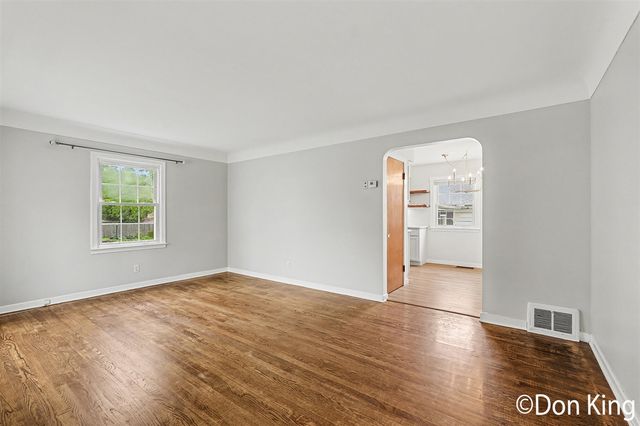 1101 Maybelle Street, Grand Rapids, MI 49503