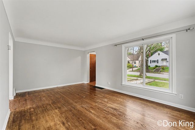1101 Maybelle Street, Grand Rapids, MI 49503