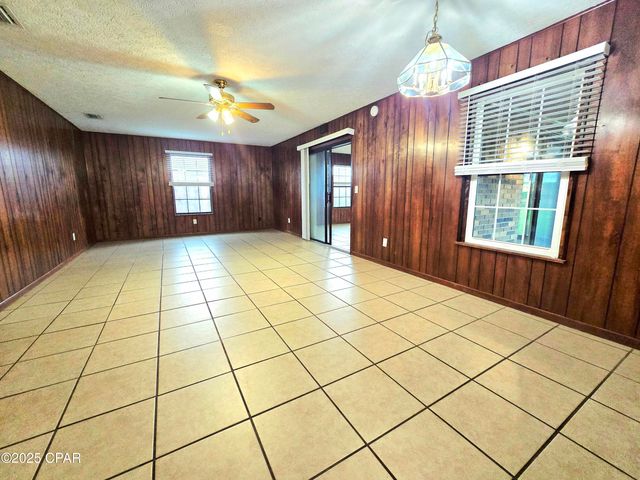 5224 Park Street, Panama City, FL 32404