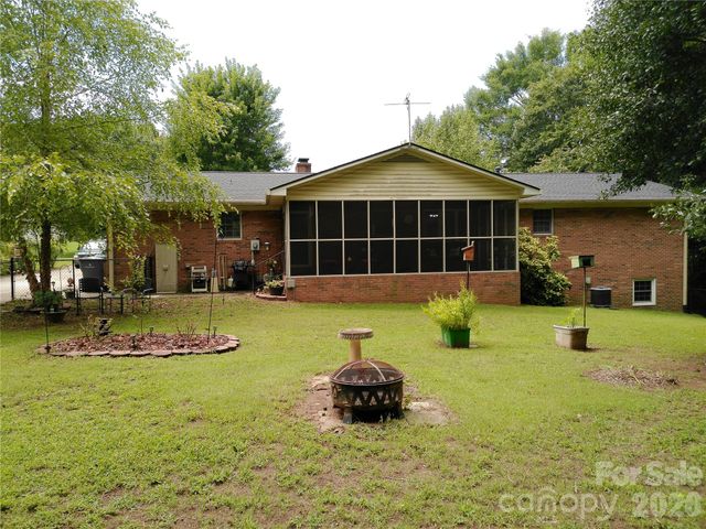 216 Williams Road, Harrisburg, NC 28075