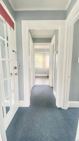 711 S Broadway, Lindenhurst, NY 11757