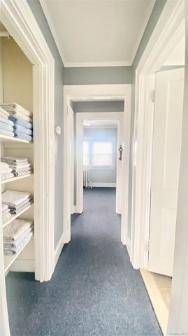 711 S Broadway, Lindenhurst, NY 11757