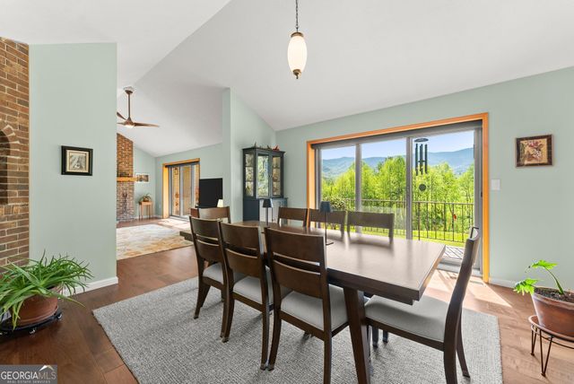153 Trackrock Gap Road, Blairsville, GA 30512
