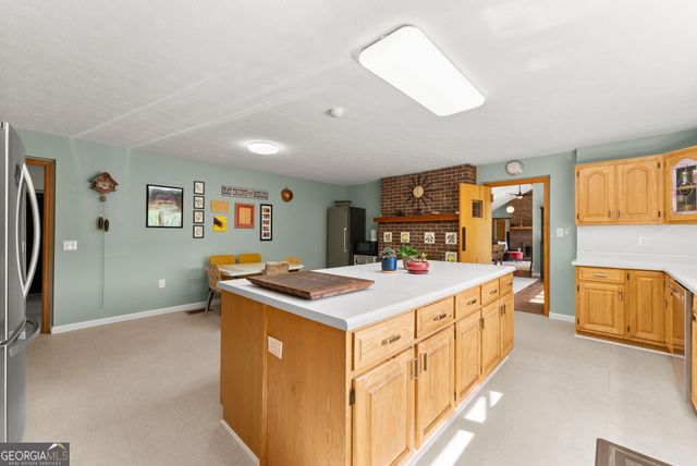 153 Trackrock Gap Road, Blairsville, GA 30512