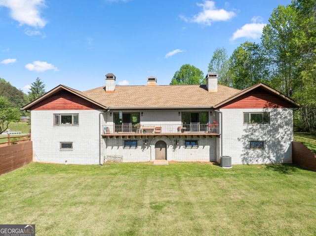 153 Trackrock Gap Road, Blairsville, GA 30512