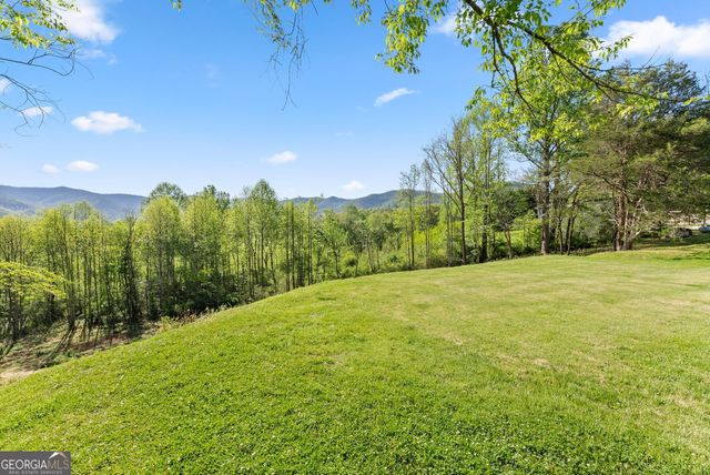 153 Trackrock Gap Road, Blairsville, GA 30512