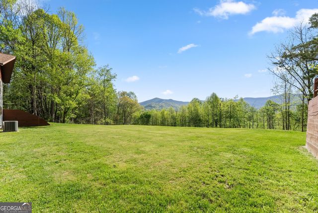 153 Trackrock Gap Road, Blairsville, GA 30512