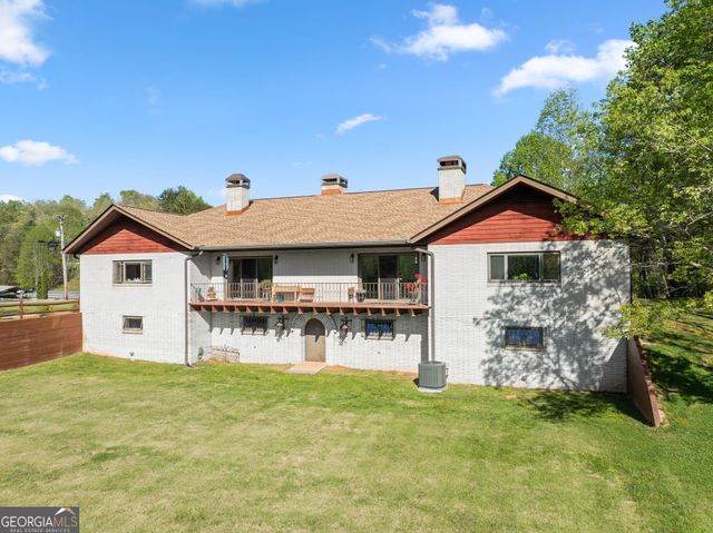 153 Trackrock Gap Road, Blairsville, GA 30512