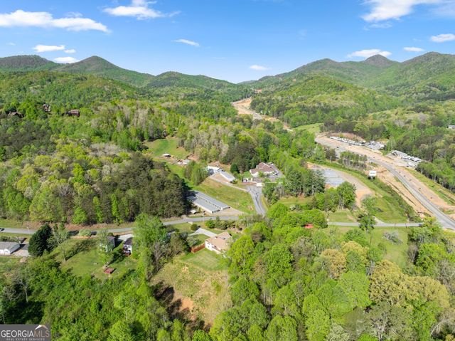 153 Trackrock Gap Road, Blairsville, GA 30512