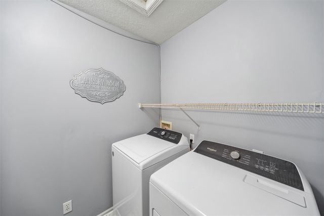 3305 Ep True Parkway 1602, West Des Moines, IA 50265