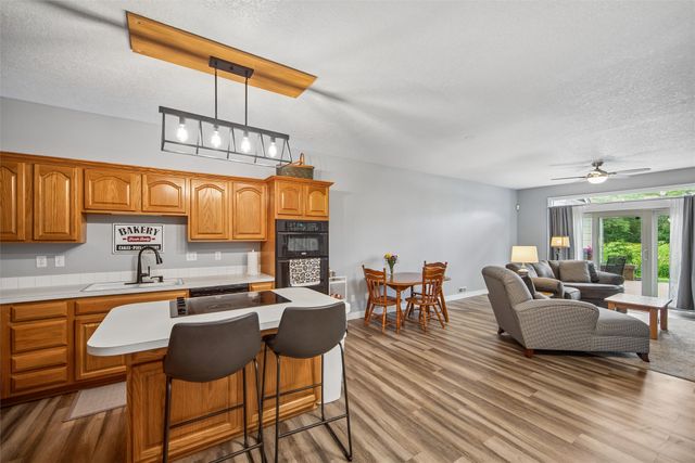 3305 Ep True Parkway 1602, West Des Moines, IA 50265