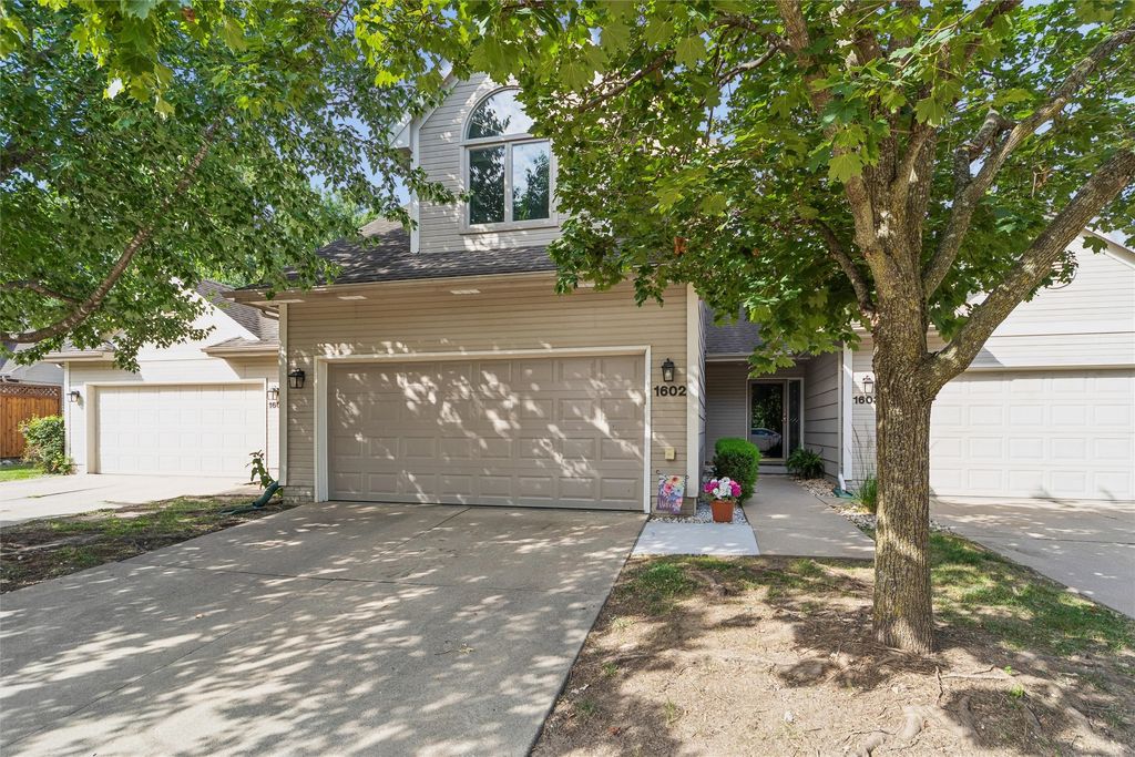 3305 Ep True Parkway 1602, West Des Moines, IA 50265