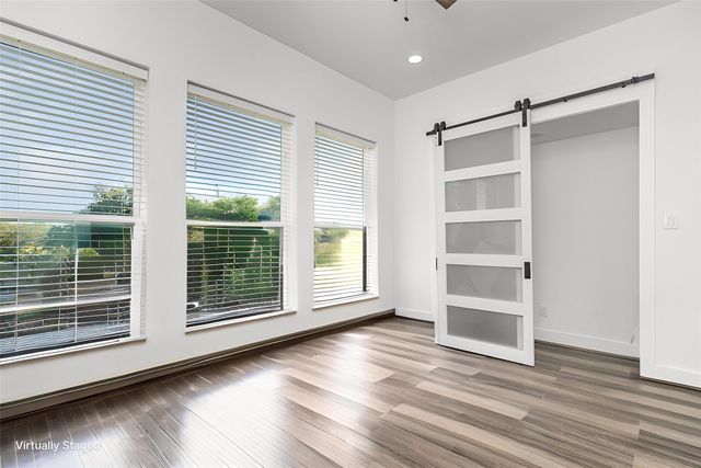 2239 Lovedale Avenue 105, Dallas, TX 75235