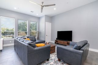 2239 Lovedale Avenue 105, Dallas, TX 75235