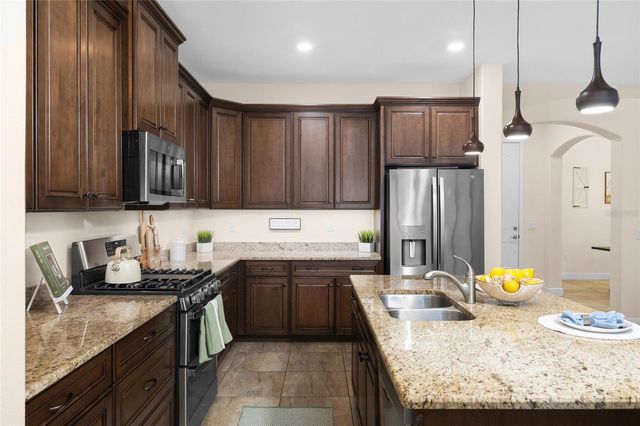 19819 WADING CRANE WAY, Lutz, FL 33558