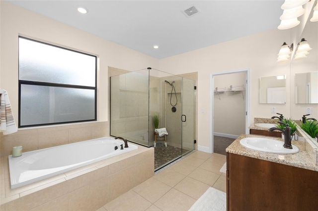 19819 WADING CRANE WAY, Lutz, FL 33558