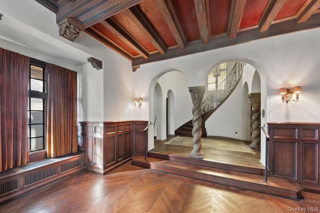 243 Summit Avenue, Mount Vernon, NY 10552