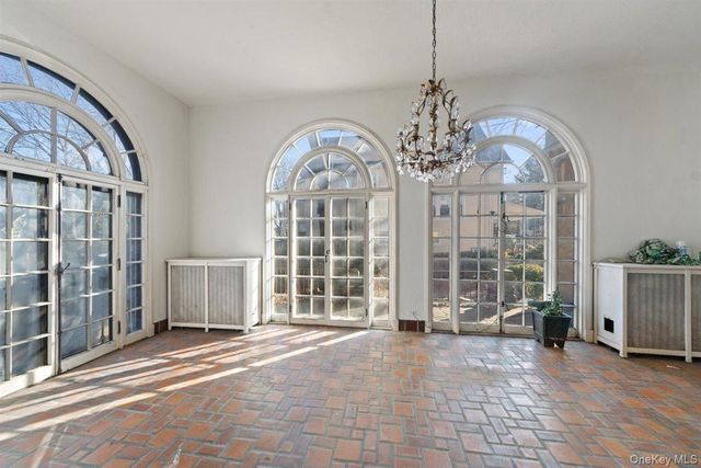 243 Summit Avenue, Mount Vernon, NY 10552