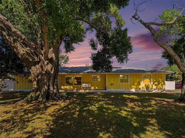 704 S LOCKWOOD RIDGE ROAD, Sarasota, FL 34237