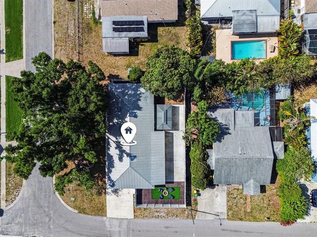 704 S LOCKWOOD RIDGE ROAD, Sarasota, FL 34237