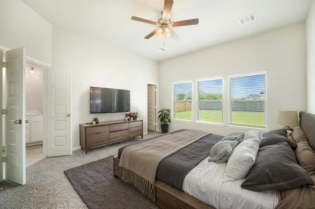 416 Kendall Crest Drive, Alvin, TX 77511