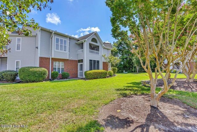 4103 Breezewood Drive Apt 204, Wilmington, NC 28412