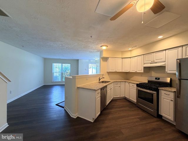 1802 CHATFIELD, Severn, MD 21144