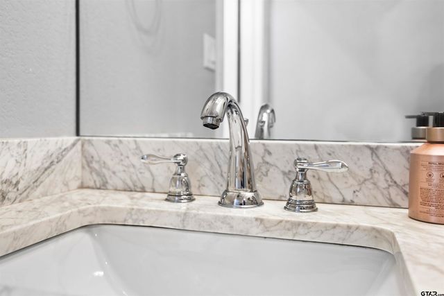 425 Coventry St., Bullard, TX 75757