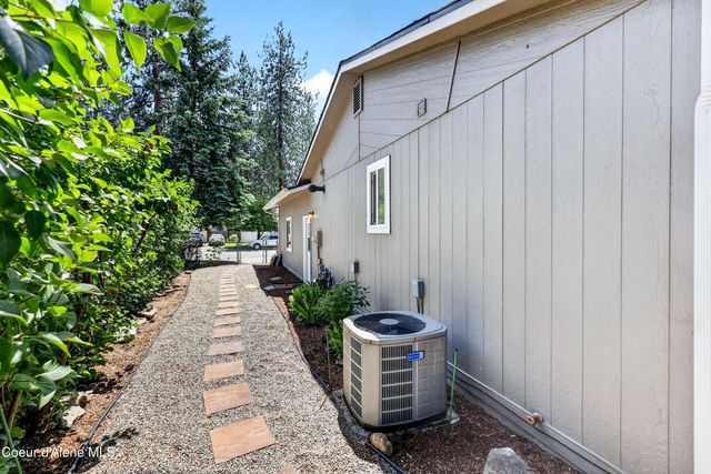 3423 E 1st AVE, Post Falls, ID 83854
